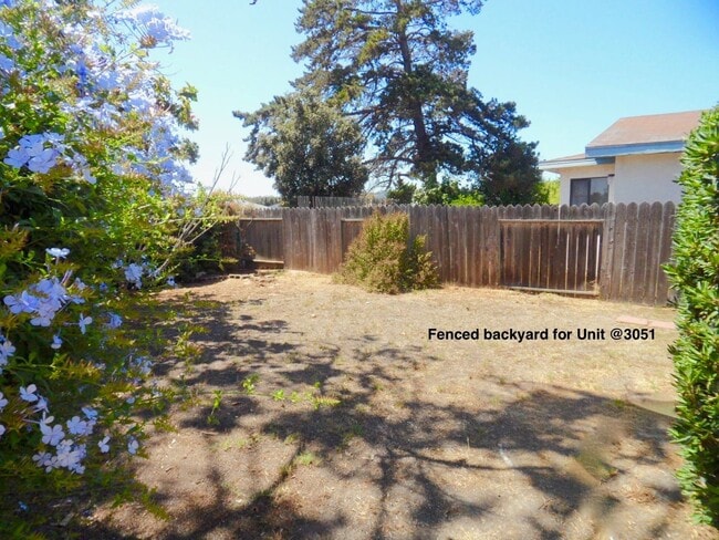 Building Photo - 3051-3053 Luna Ave