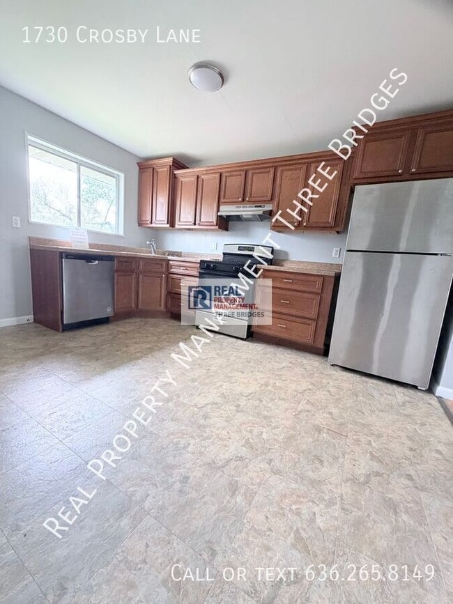 Building Photo - 1730 Crosby Ln