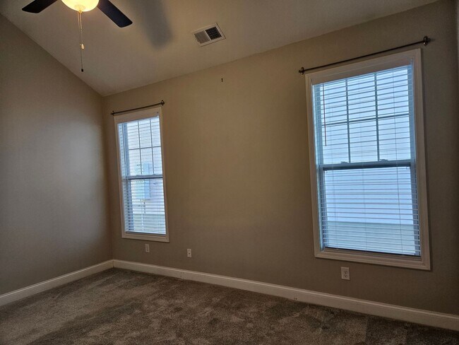 Building Photo - Coastal Vibes at Lake Murray