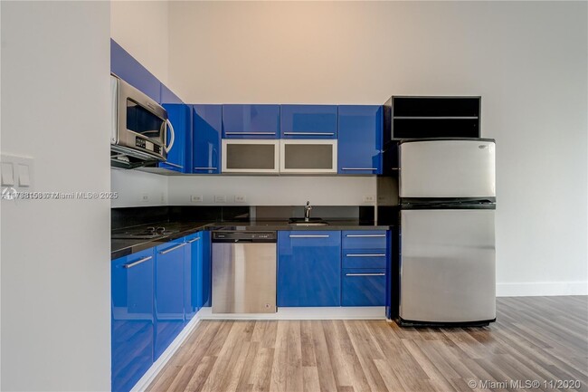 Building Photo - 244 Biscayne Blvd