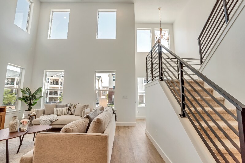 Building Photo - 3952 Hardman Way