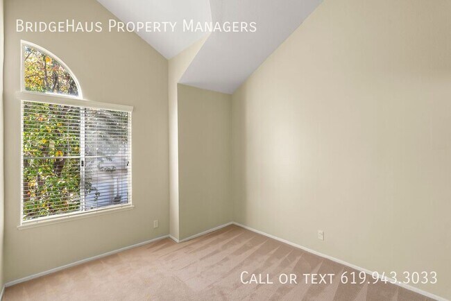 Building Photo - 11048 Portobelo Dr