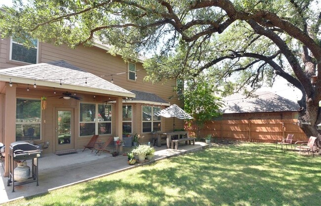 Building Photo - 167 Patriot Dr