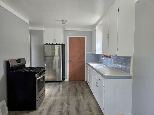Building Photo - 14734 Cicotte Ave