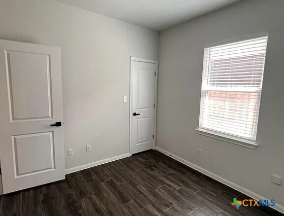 Building Photo - 1228 Esplanade Pkwy