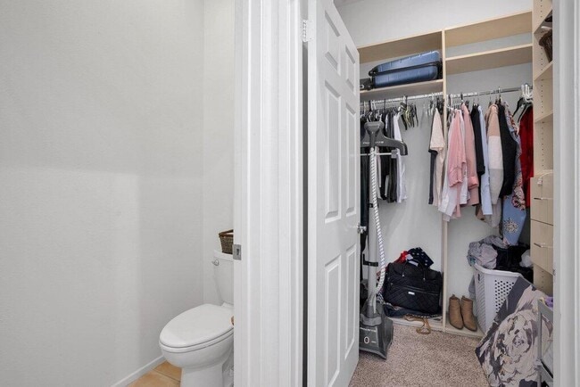 Building Photo - 45180 Debbie Dr