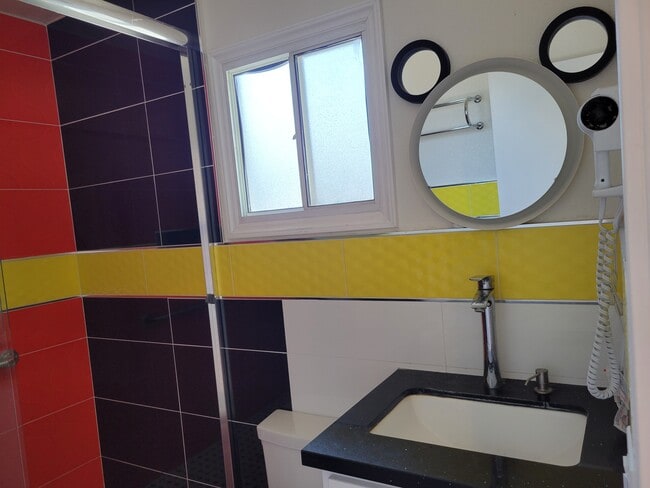 Restroom 1 - 11721 Puryear Ln