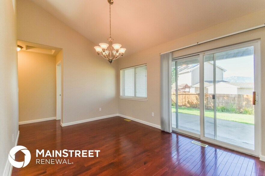 Building Photo - 1650 Leyburn Dr