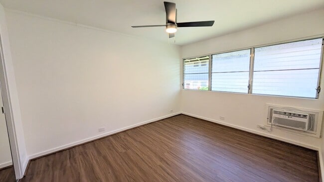Building Photo - Newly Remodeled 2 bed 2 Bath Townhouse at Waialae Gardens in Kahala