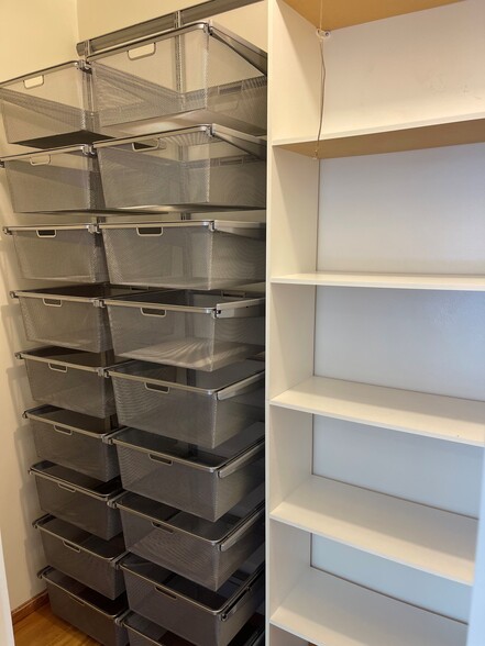 Closet plus Storage - 8574 Rugby Dr