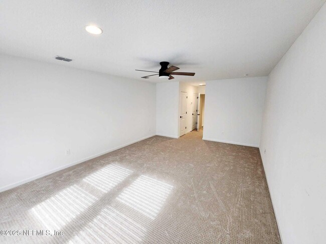 Building Photo - 577 Archstone Wy