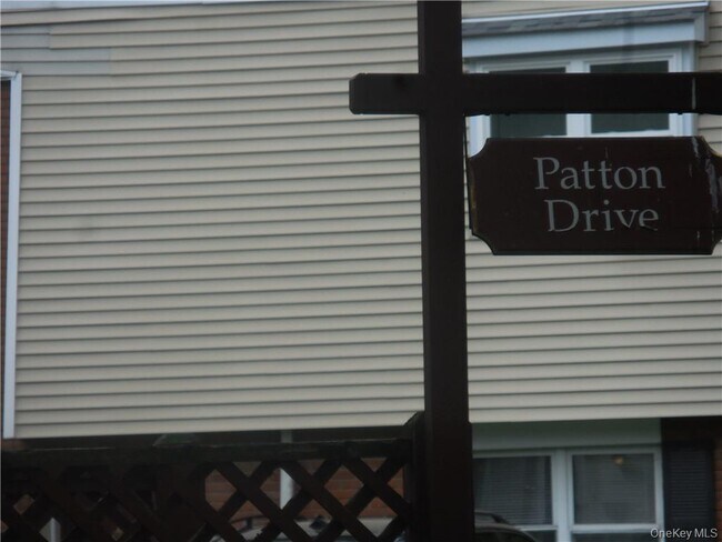 Building Photo - 14 Patton Dr