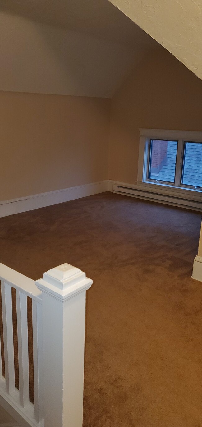 Third floor open room - 1485 Clarence Ave