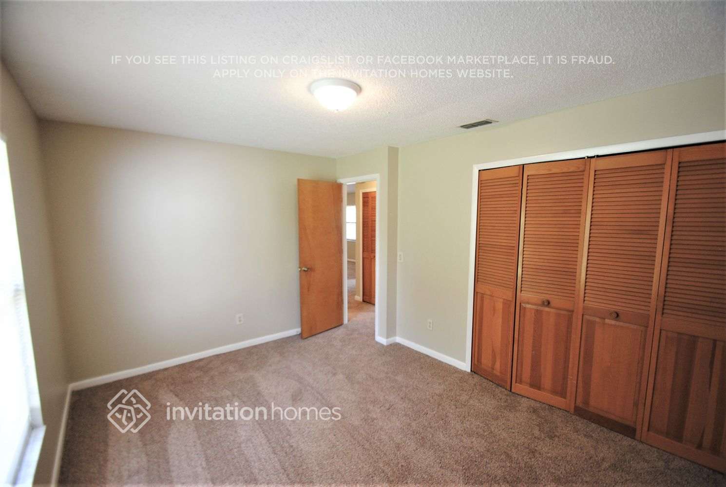 Building Photo - 2231 E Annapolis Dr