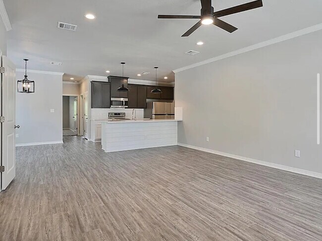 Building Photo - 511 Cooner St
