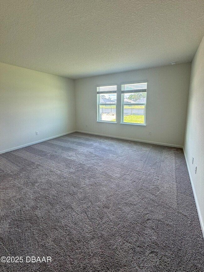 Building Photo - 55 Signet Cir