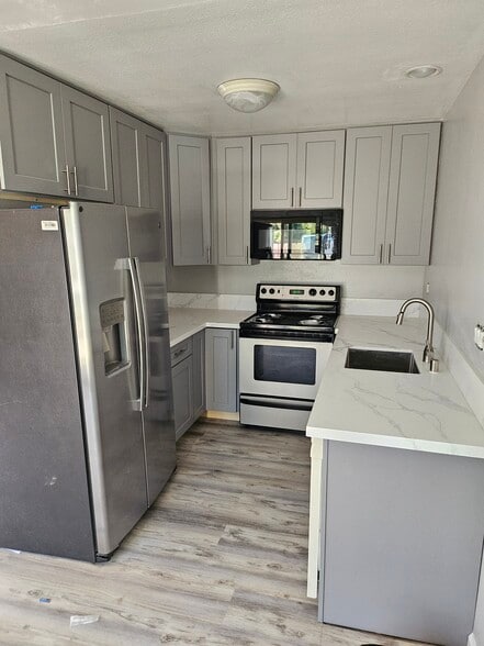 Building Photo - 2762 Casey St