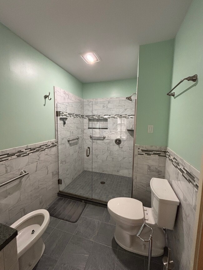 Building Photo - 112 Franklin St