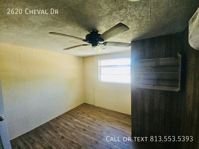Building Photo - 2620 Cheval Dr