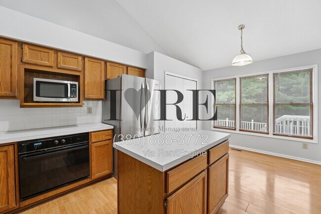 Building Photo - 358 Belle Haven Pkwy