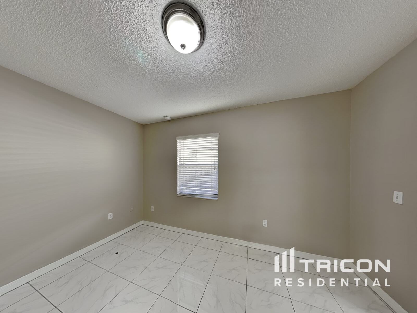 Building Photo - 7116 Green Needle Dr