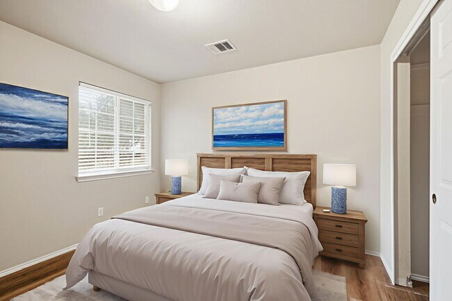 Building Photo - 16516 Fowler Mill Cove