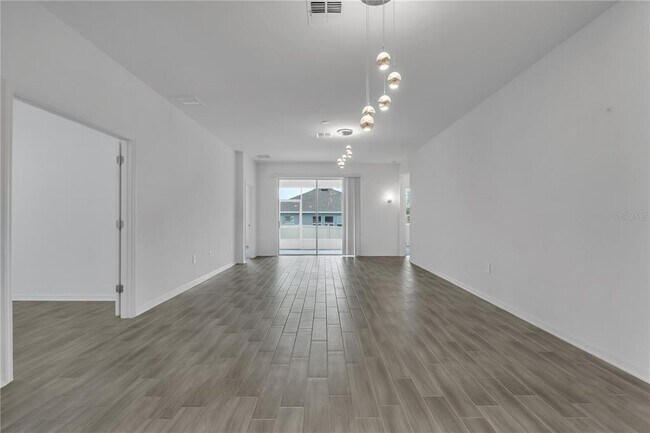 Building Photo - 920 Serchio St