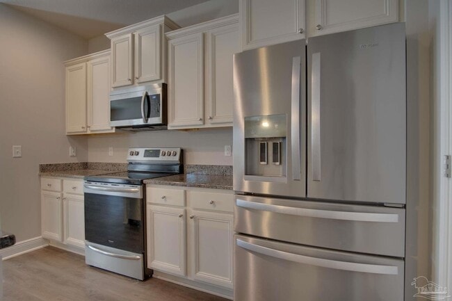 Building Photo - 6239 Ladera Trail