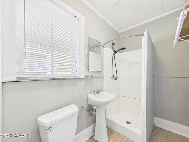 Building Photo - 419 Cleveland St