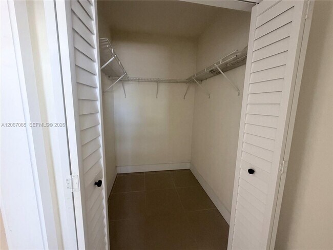 Building Photo - 8080 Tatum Waterway Dr