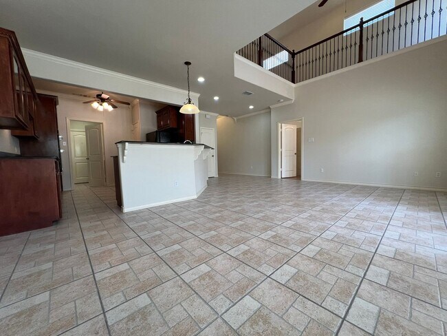 Building Photo - Resort-Style Island Living at Joya Del Mar!