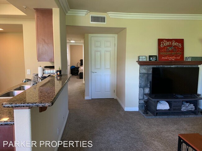 Primary Photo - 2 br, 2 bath House - 1434 Marshall Road Un...