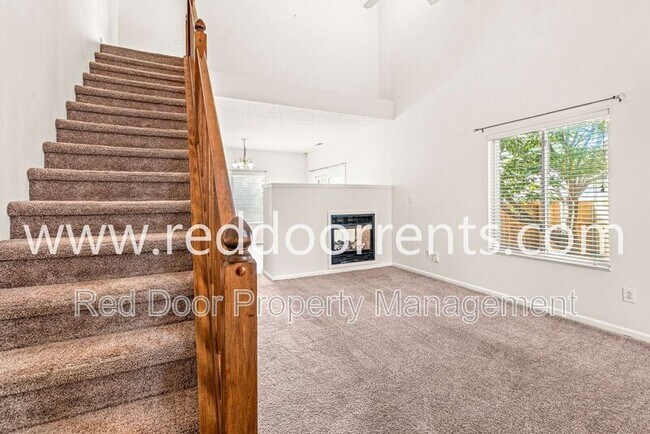 Building Photo - 679 Mountain Pine Dr