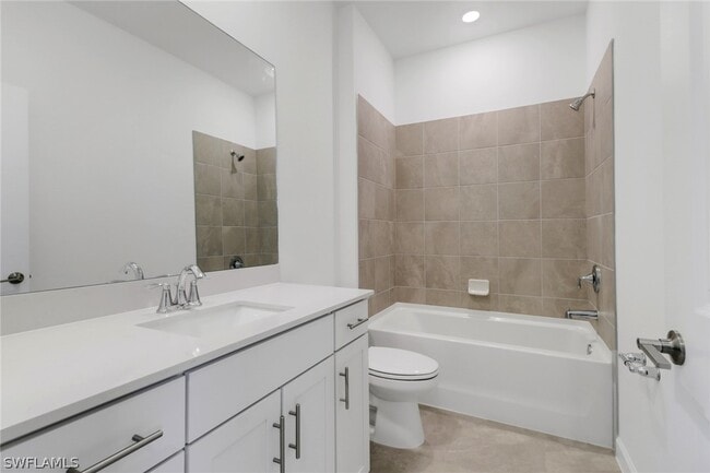 Building Photo - 19600 Hinkley Dr