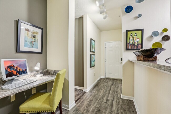 Building Photo - The Arbor Walk Apartments