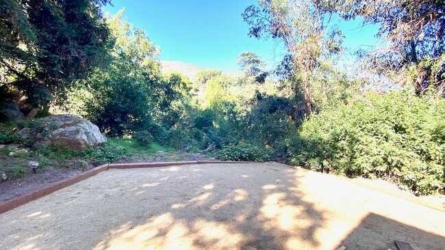 Building Photo - 615 Falls Dr