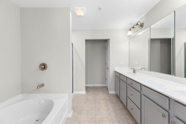 Building Photo - 1232 Fischer Trace