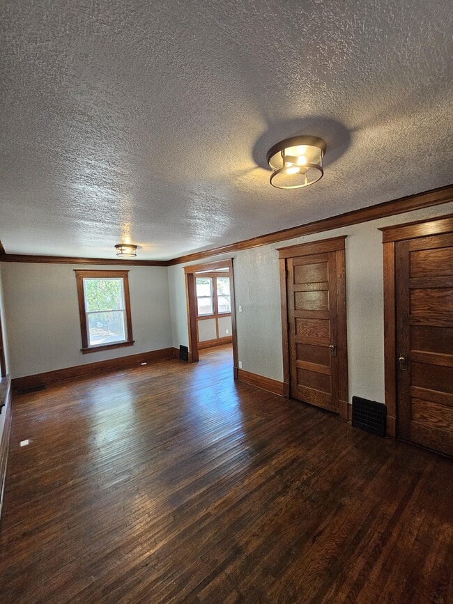 Building Photo - 117 Dawson St