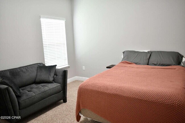 Building Photo - 806 Cason Dr