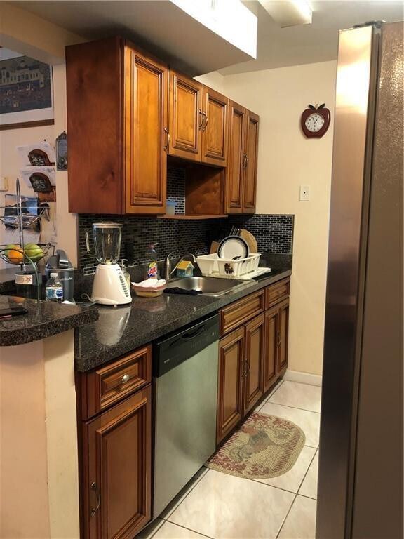 Building Photo - 2942 NW 55th Ave