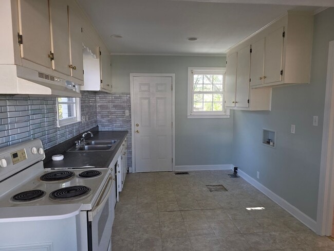 Building Photo - ORANGEBURG