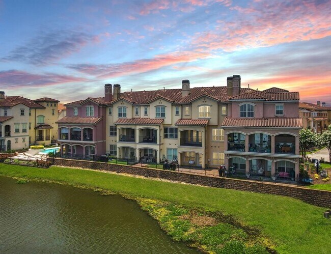 Building Photo - 17 Armand Shore Dr