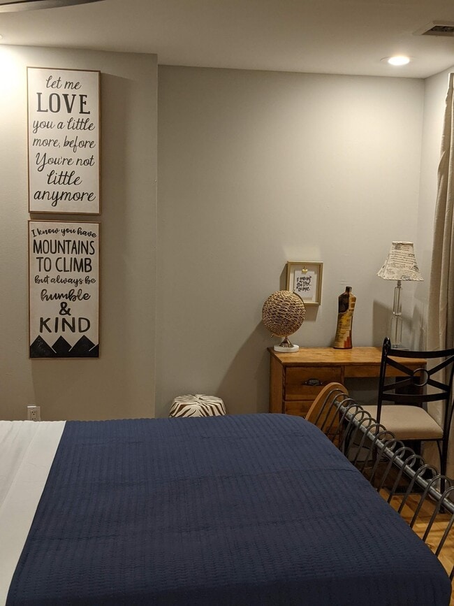 2ND FL. BEDROOM (2) - 1834 Brandywine St