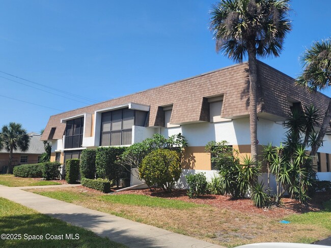 Primary Photo - 2700 N Hwy A1A