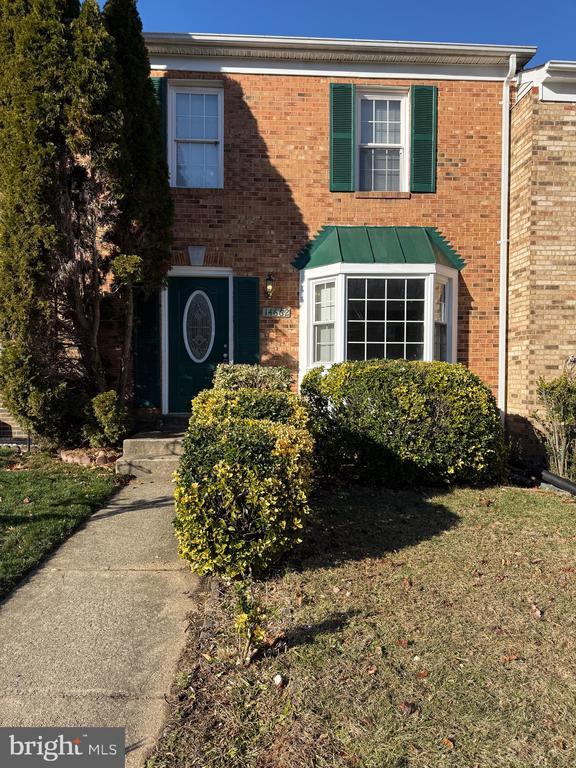 Building Photo - 14662 Forsythia Terrace