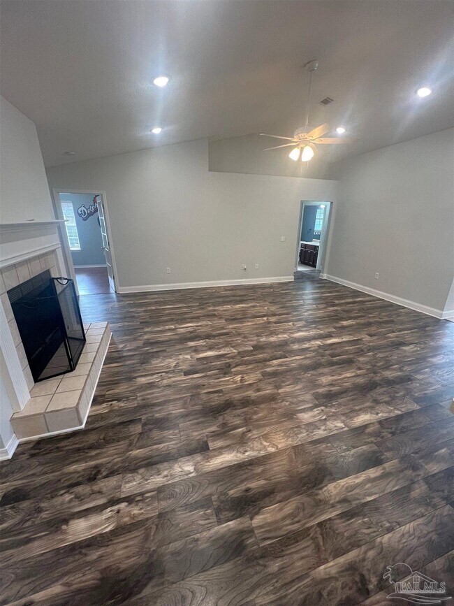 Building Photo - 4804 Ribault Ln