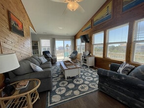 Building Photo - 54205 Marlin Ct