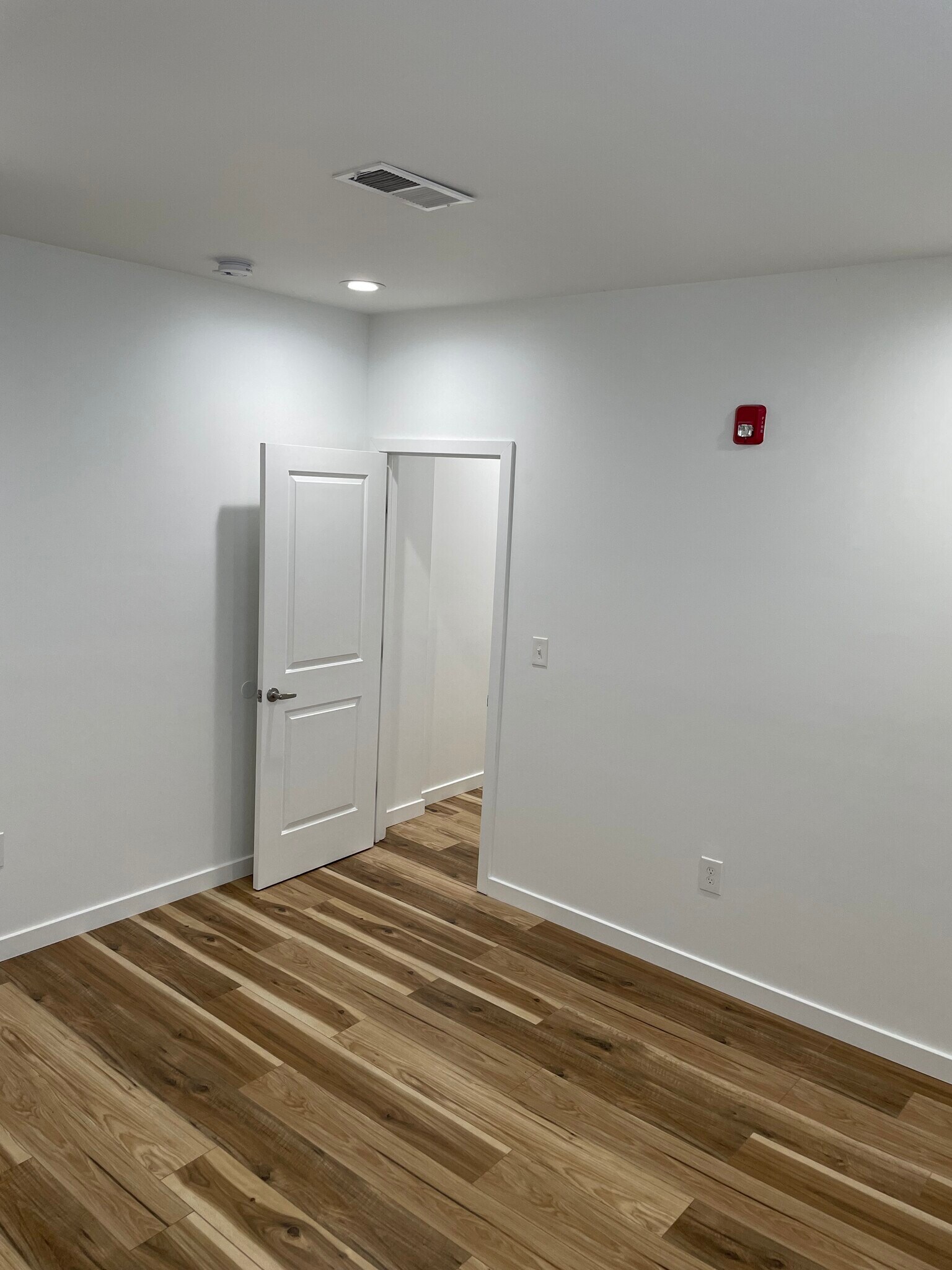 bedroom - 1105 S 47th St