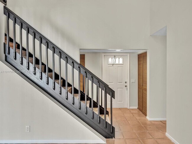 Building Photo - 1353 Springside Dr