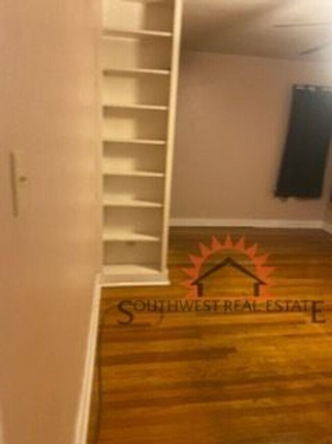 Building Photo - Charming 2 Bed 2 Bath home in Texico